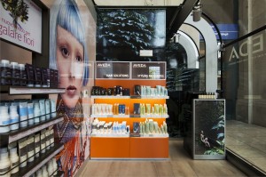 Aveda pop up store 03